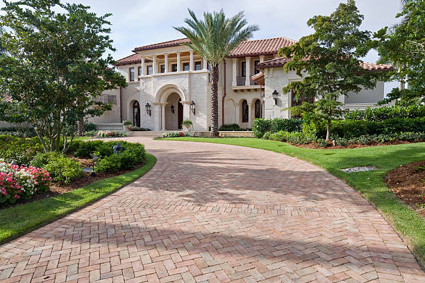 Best Luxury driveway pavers in Country Club Hls, IL
